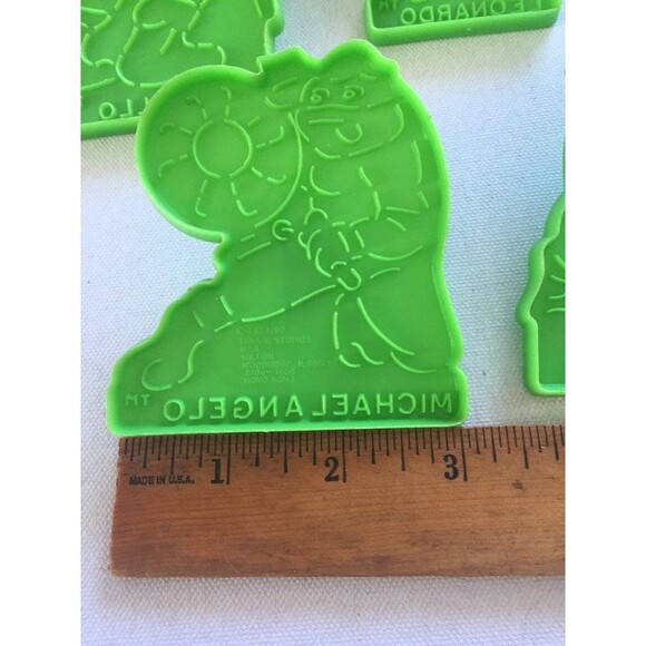 Teenage Mutant Ninja Turtles Cookie Cutters NIP - Picture 7 of 8